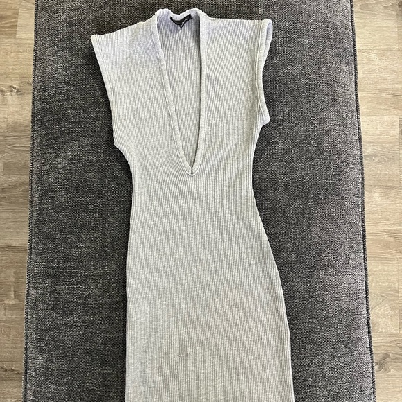 Gray V cut mini dress - Picture 1 of 3